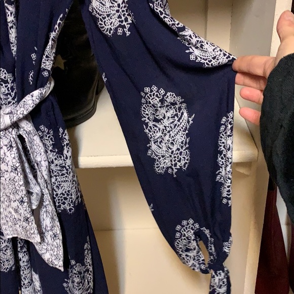 Faithful off the shoulder navy/white mini dress - Picture 7 of 8